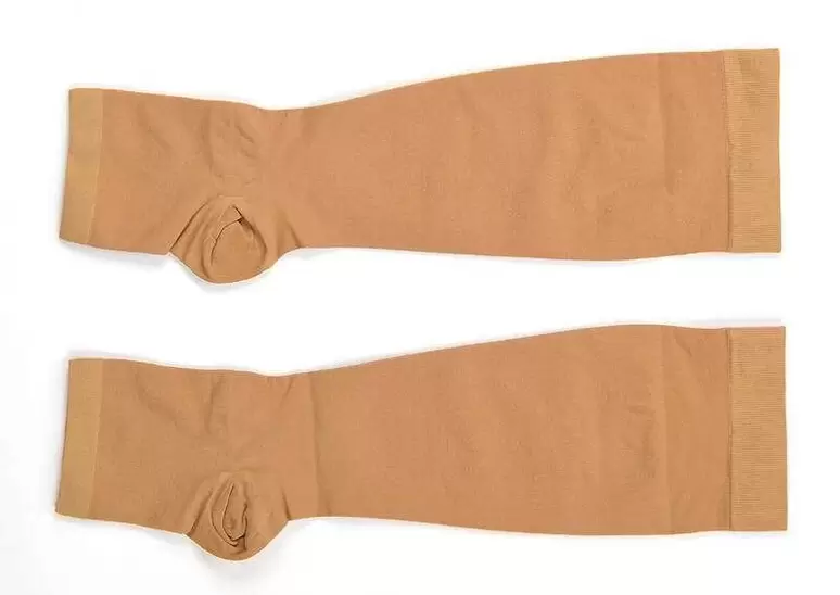 Пример за компресивни чорапи од познат азиски производител за пациенти со проширени вени