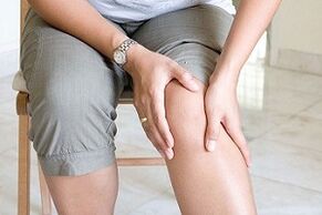 знаци и симптоми на проширени вени на нозете